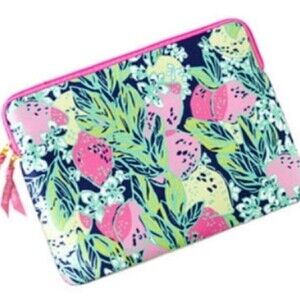 Lilly Pulitzer Laptop Ipad Sleeve Case in Spill The Juice Original Signature